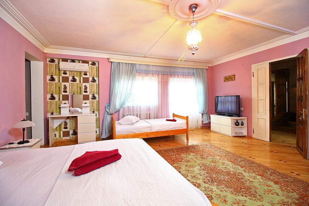 Babilina Hotel Tbilisi Exterior photo