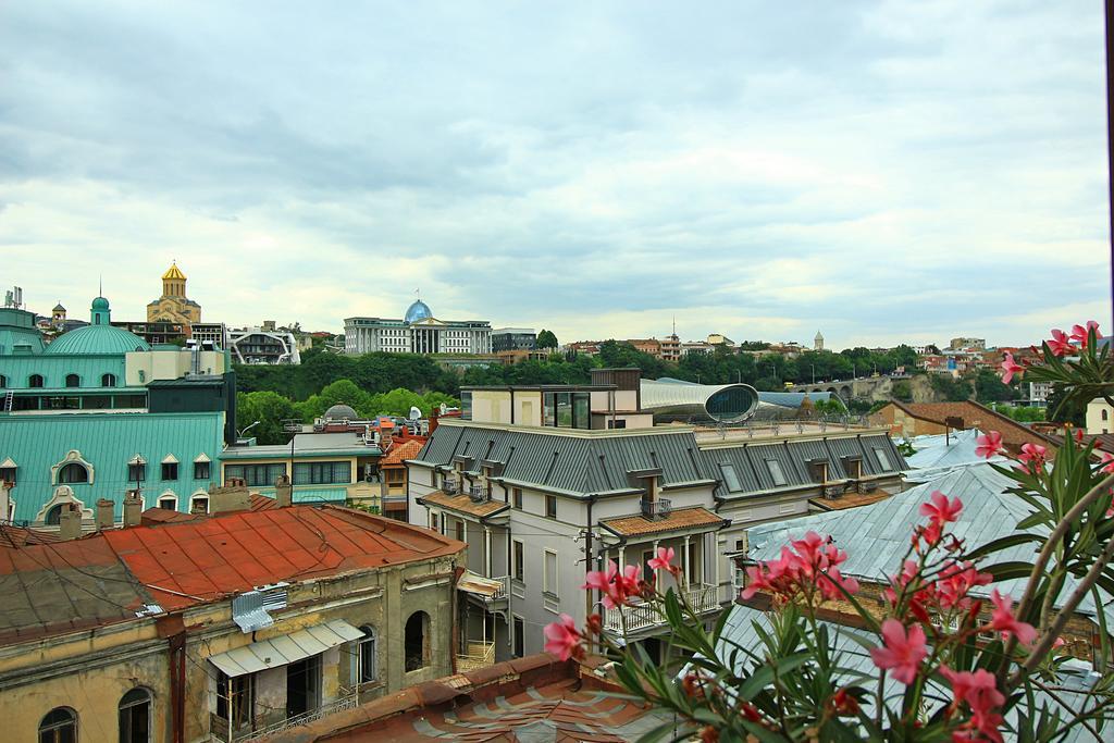Babilina Hotel Tbilisi Exterior photo